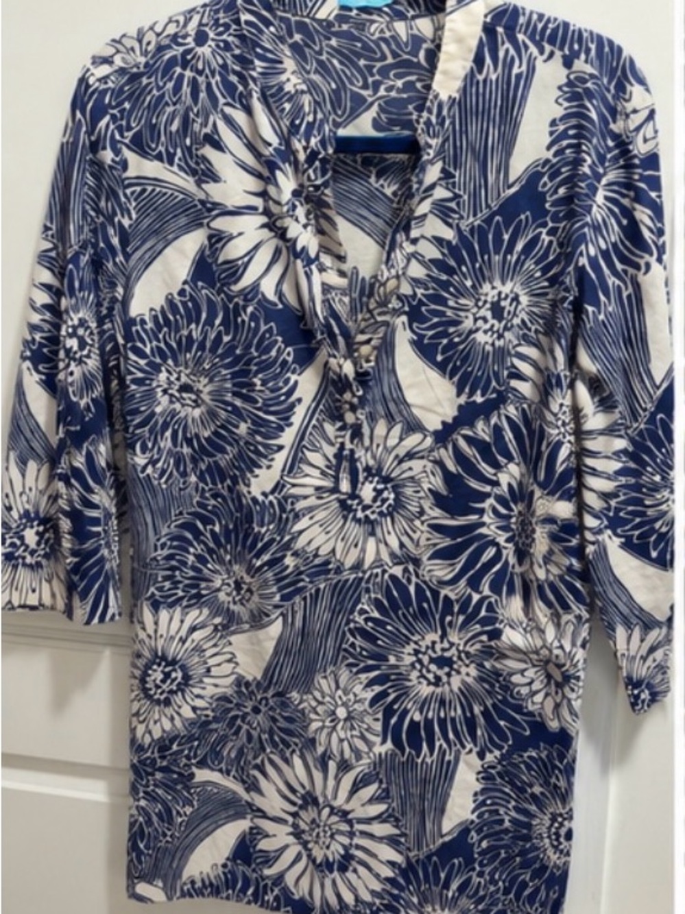 J. McLaughlin Blue and White Floral Long Sleeve Dress - Picture 2 of 3